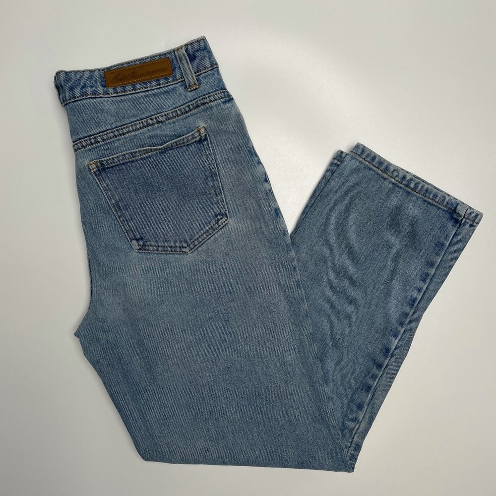 Vintage High Waisted Mom Jeans!